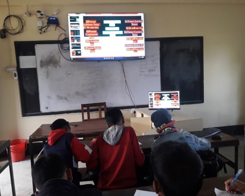 মাল্টিমিডিয়া ক্লাশ